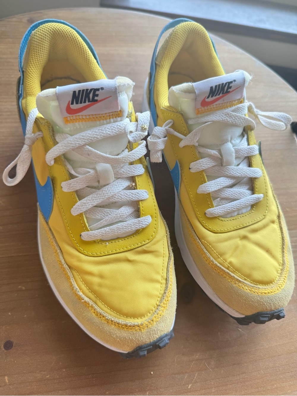 Nike women Yellow/Blue Sneaker - Lightweight Comfort